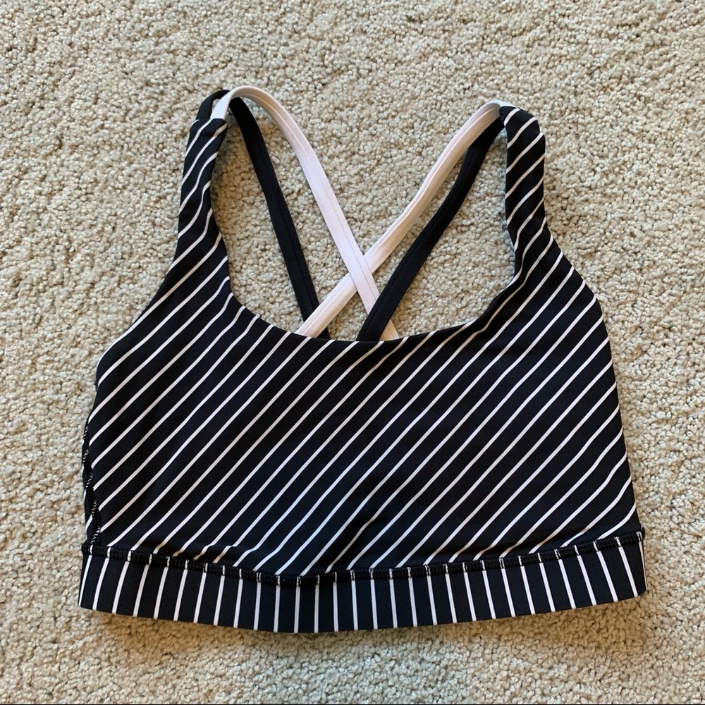 Lululemon energy bra. Excellent condition!